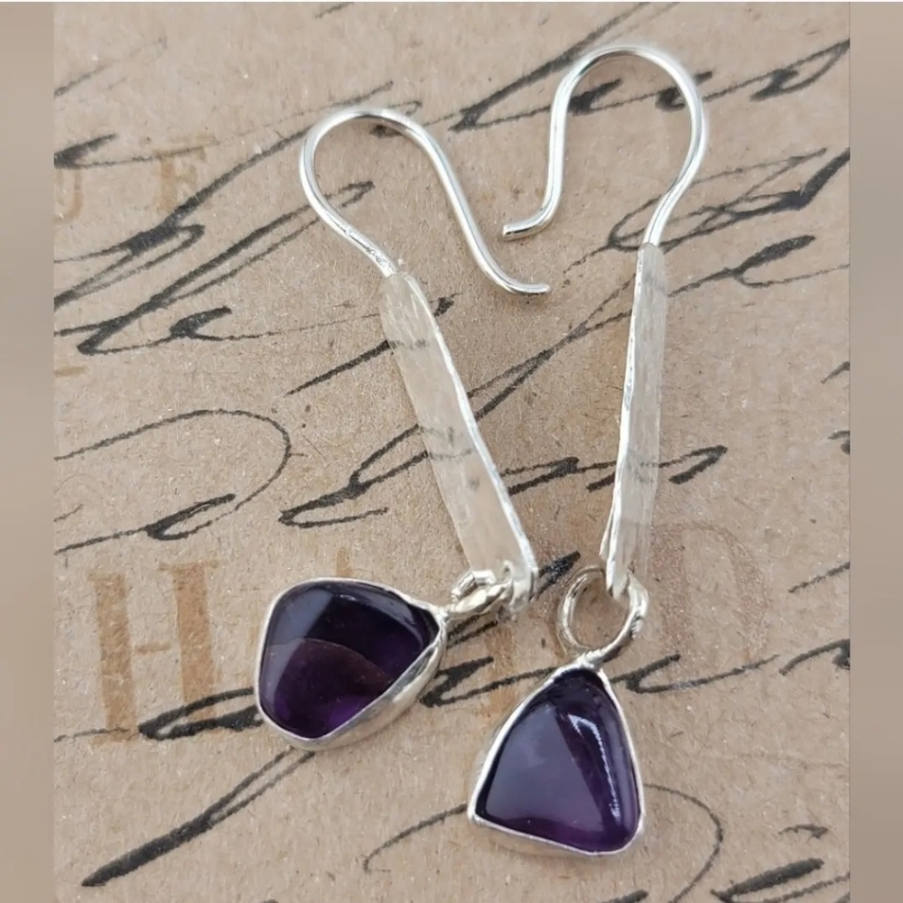 AMETHYST DANGLING EARRING HANDMADE IN STERLING SILVER METAL - Picture 2 of 5